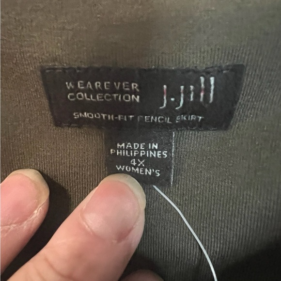 A green skirt by J.Jill in size 4X - Picture 3 of 5